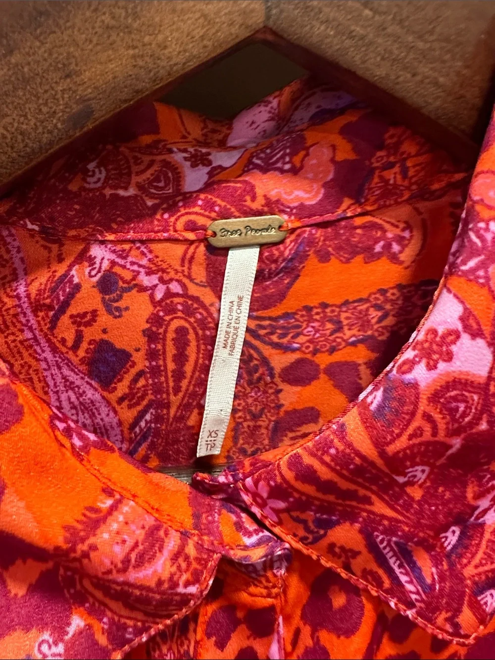 Free People Red and Pink Paisley Button-Front Shirt XS 70’s glam